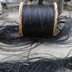 Cáp quang treo 2FO ống lỏng 3