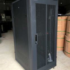 Tủ Rack 27UD800 2