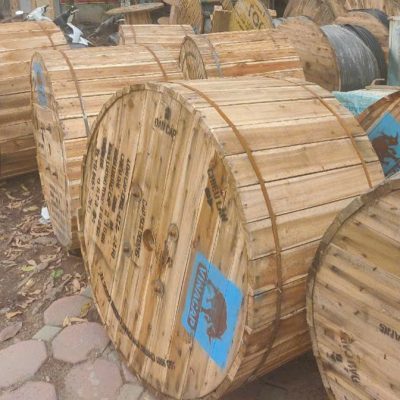 Dây cáp quang 4fo ống lỏng